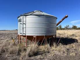 28T Sherwell Silo - picture0' - Click to enlarge