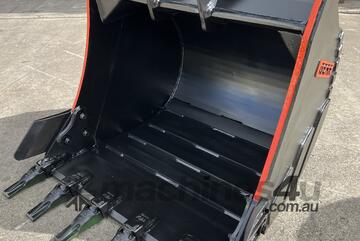 AUSTRALIAN MADE Heavy Duty 600W GP bucket 10T Excavators