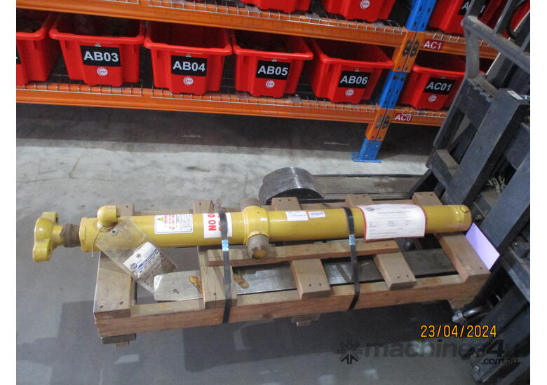 caption 9T-2472 - CATERPILLAR 12G, 130G, 140G, 160G RECONDITIONED CYLINDER BLADE LIFT