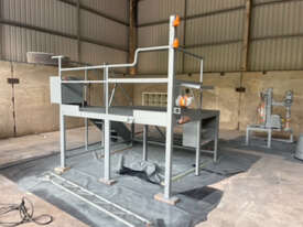 Grc spray equipment  - picture0' - Click to enlarge