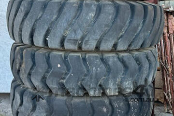 Forklift / Small Loader Tyres, E.M.U.S AS283