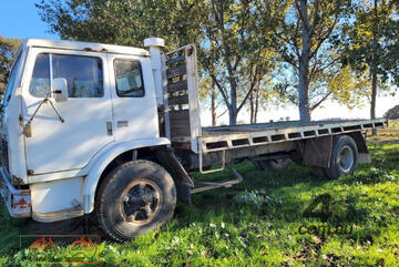 (8033) 1978 IH Acco 1810B Tip Truck (Tongala, VIC)