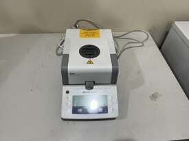 HE53 Halogen Moisture Analyser - picture0' - Click to enlarge