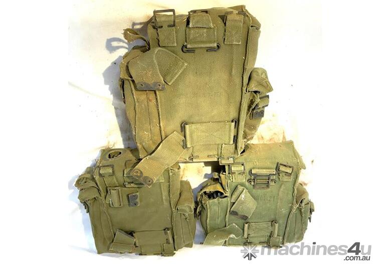 caption QTY X 3 MILITARY TWO WAY RADIOS
