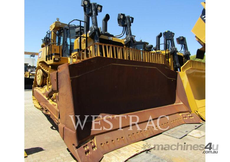 caption CAT D10T2LRC Track Type Tractors
