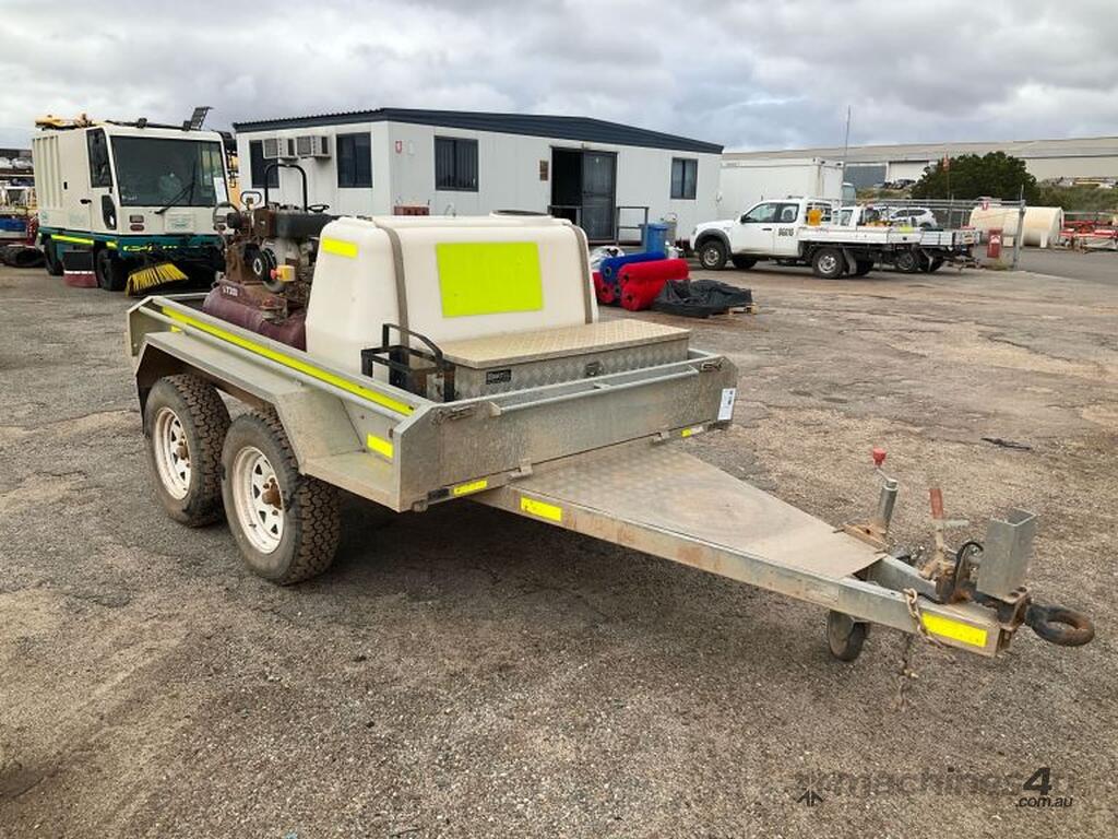 Buy Used 2020 Custom 2020 Custom Box Trailer Trailer Mounted Water Pump