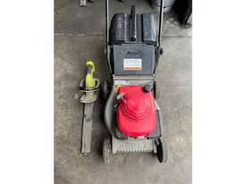 LAWN MOWER & HEDGE TRIMMER - picture0' - Click to enlarge