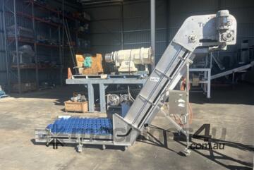 Incline Belt Conveyor
