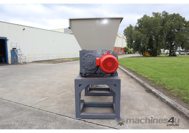 Industrial Twin Shaft Shredder 800x685 2x 15kW