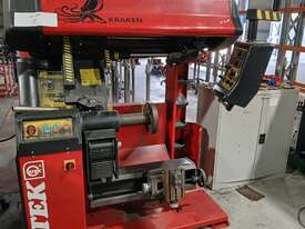 2021 Atek Rim Straightener/Rim Press Lathe, Centering Rings, Stanley Thermometer - picture0' - Click to enlarge