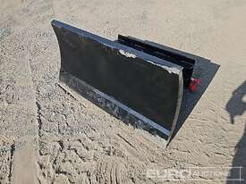 Unused GIYI Snow Blade to suit Skidsteer, Working Pressure: 10-22MPA  - picture0' - Click to enlarge