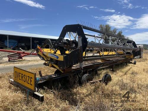 2011 NEW HOLLAND HB25 HARVESTING & HEADERS