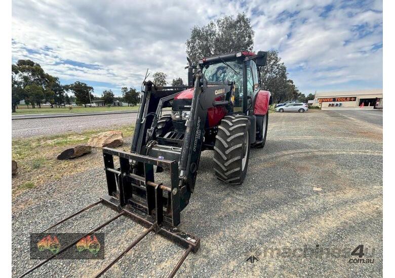 caption (8911) 2010 CASE IH MAXXUM 125 WITH LOADER