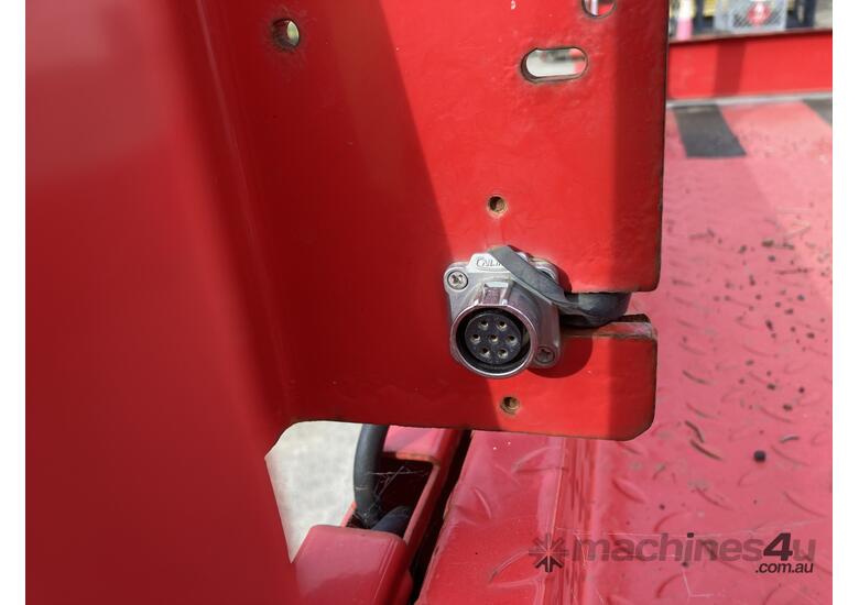caption 2022 Swiftcraft Scissor Lift