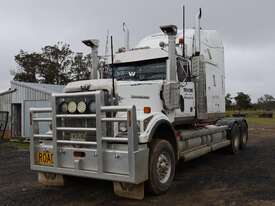 2010 Western Star 4900 Prime Mover, with 60' sleeper. - picture0' - Click to enlarge