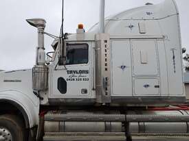 2010 Western Star 4900 Prime Mover, with 60' sleeper. - picture2' - Click to enlarge