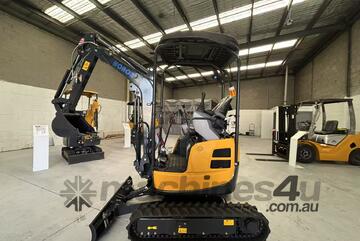 2.0 Ton Mini Excavator with Yanmar Engine