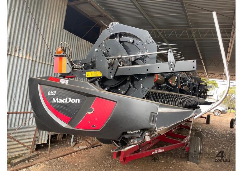 caption 2023 MACDON D140 40' DRAPER FRONT