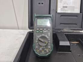 Cabac Digital Multimeter - picture0' - Click to enlarge