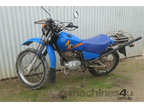 Yamaha 200 Electric start Ag bike
