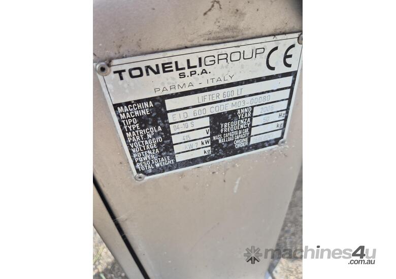 Large Megabin lifter