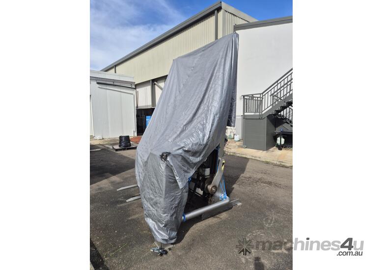 Large Megabin lifter