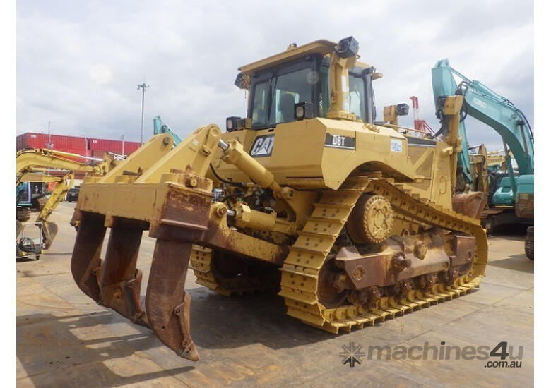 Caterpillar D8T Std Tracked-Dozer Dozer