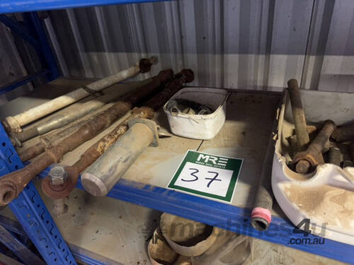  tractor linkage s Draw bar pin hydraulic fittings