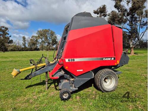 Case IH 628 Baler