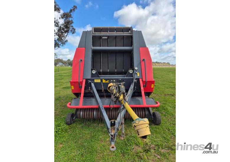 Case IH 628 Baler