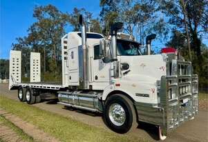 2003 Kenworth T404 ST with Sammut 8.5m beavertail, Cummins 500hp, auto
