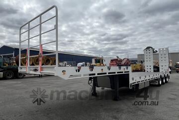 2025 Freightwest Drop Deck with Ramps and Winch Tri-Axle Trailer