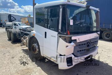 2017 Mercedes-Benz Econic Cab Chassis