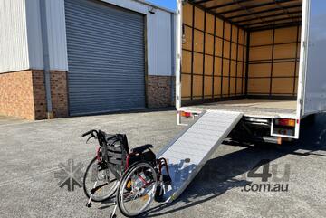 1.8M 270kg Solid Wheelchair Ramp