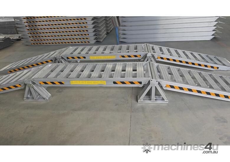 6.3m 20Tonne Heavy Duty Construction and Agricultural Machinery Loading Ramps