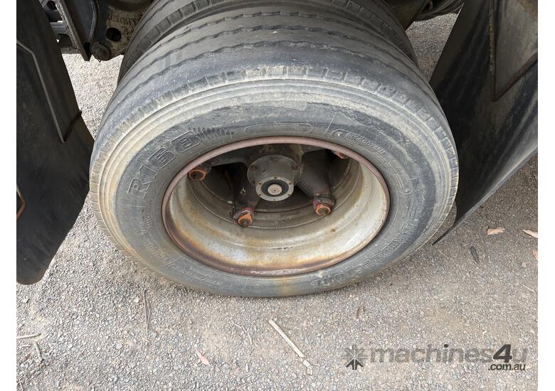 caption 1985 Homemade Tanker Trailer *SCRAP ONLY*