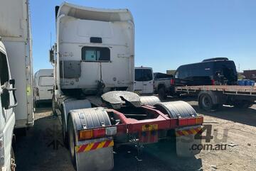 2011 Western Star Constellation 4800 FX 6x4 Sleeper Cab Prime Mover 2011 Western Star Constellation 4800 FX 6x4 Sleeper Cab Prime Mover