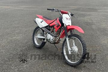 Honda 2005   CRF100F MOTORBIKE