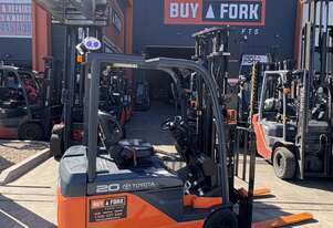 2019 2.0t Toyota Container Mast Electric 2022 Battery