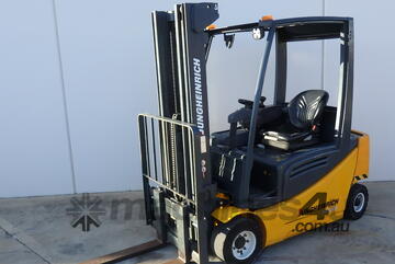   Jungheinrich Electric Forklift