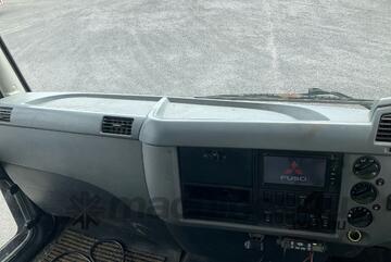 2013 Mitsubishi Fuso Fighter 1024 Service Body