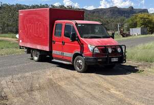 2008 IVECO 50C18 DUAL CAB TRUCK.
