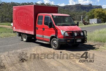 2008 IVECO 50C18 DUAL CAB TRUCK.