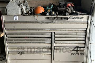 Snap on Tool Roller Cabinet