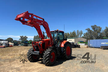 Kubota M7172 Deluxe FWA/4WD Tractor