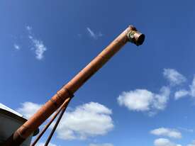 Grain Field Bin with Auger - picture0' - Click to enlarge
