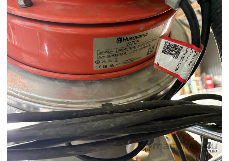 2019 Husqvarna 230V 70L Slurry Vacuum Extractor