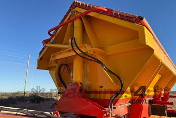 2012 General Transport Equipment 3-2 Tri Axle Side Tipper Combination