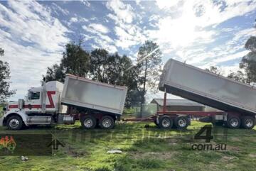 (8757) Western Star - Very Good Condition