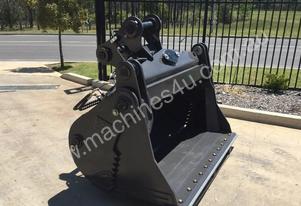 2016 (BBB) BETTA BILT BUCKETS 20 TONNE TILT 4 IN 1